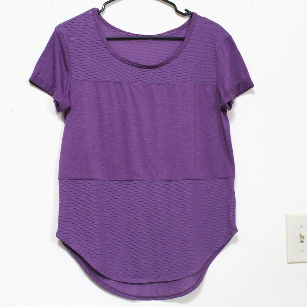 NWOT SO Purple Active Short Sleeve Mesh Top Large
